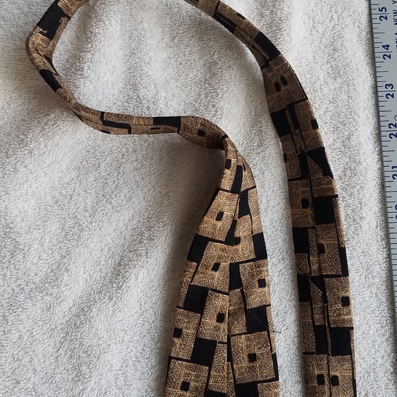 Colours by Alexander Julian Necktie / Suit Tie Black, Brown, Tan Square Pattern - Picture 11 of 14
